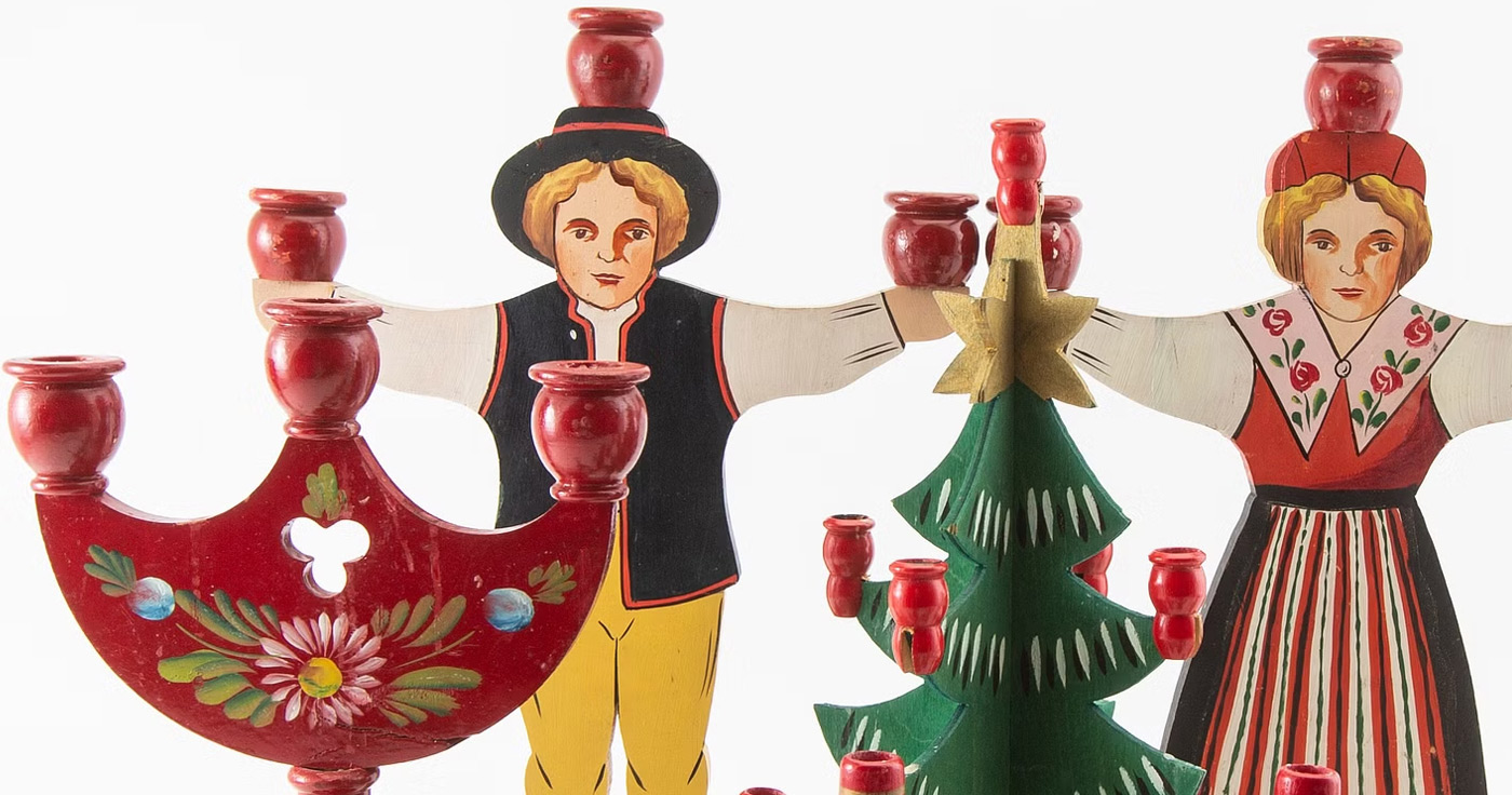 A Collector's Home – Glorious Christmas