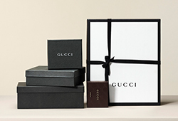 Ett liv – En privat samling Gucci F280