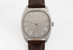Curated Timepieces - April F345